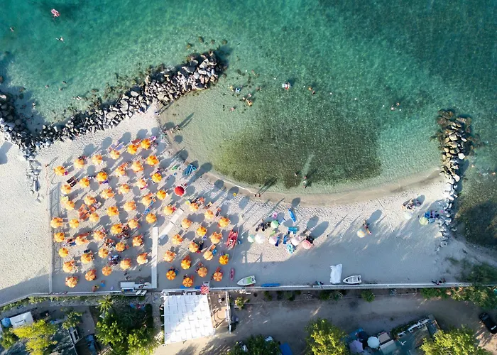 Hotel Baia Di Trainiti